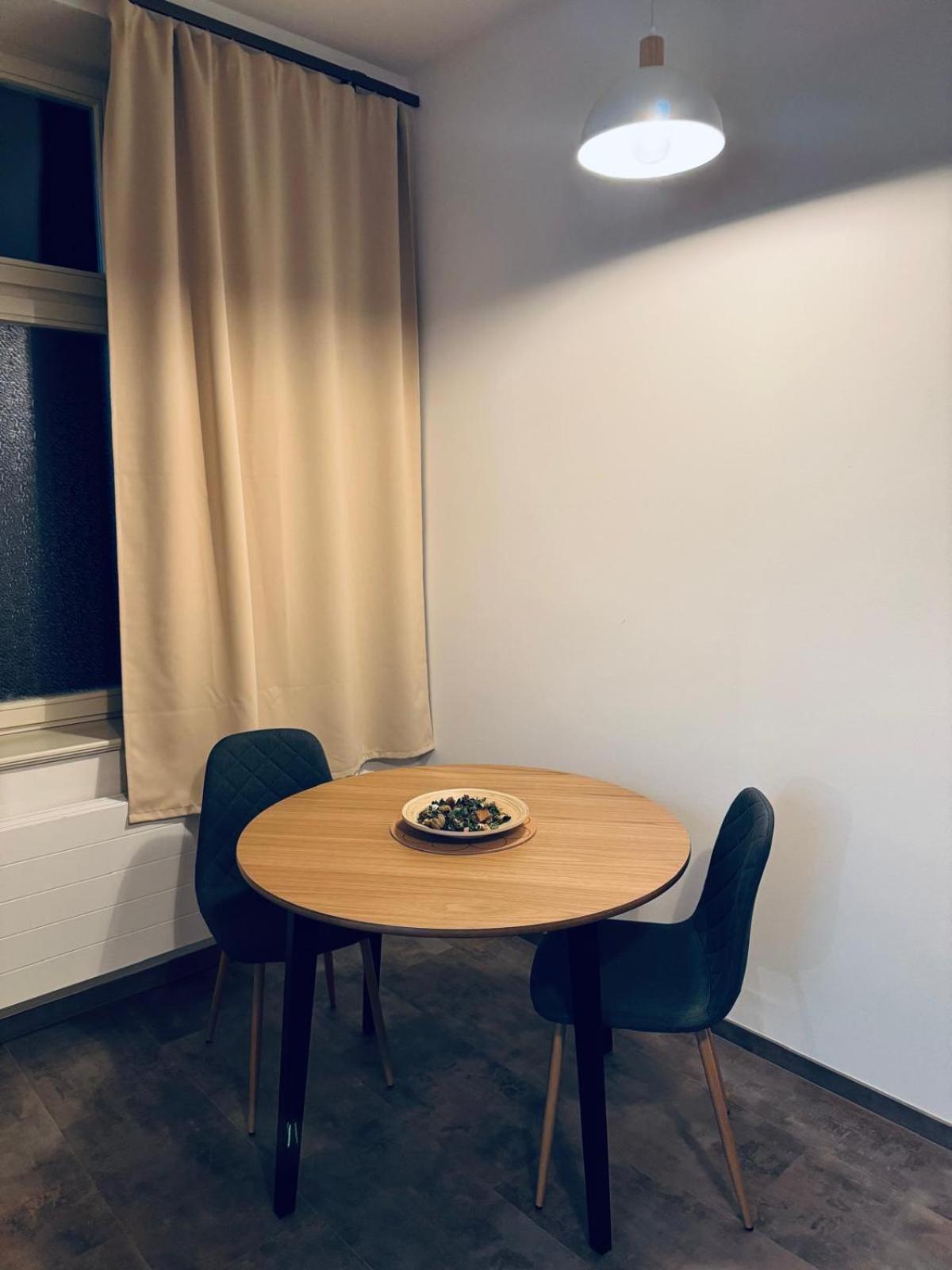 Pearl Bee Deluxe Suites Plzeň Esterno foto