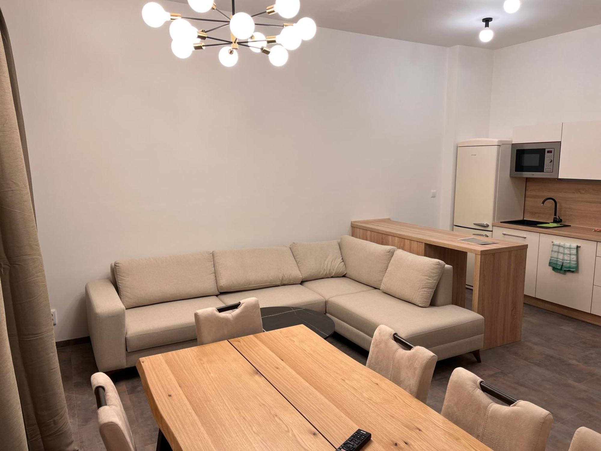 Pearl Bee Deluxe Suites Plzeň Esterno foto
